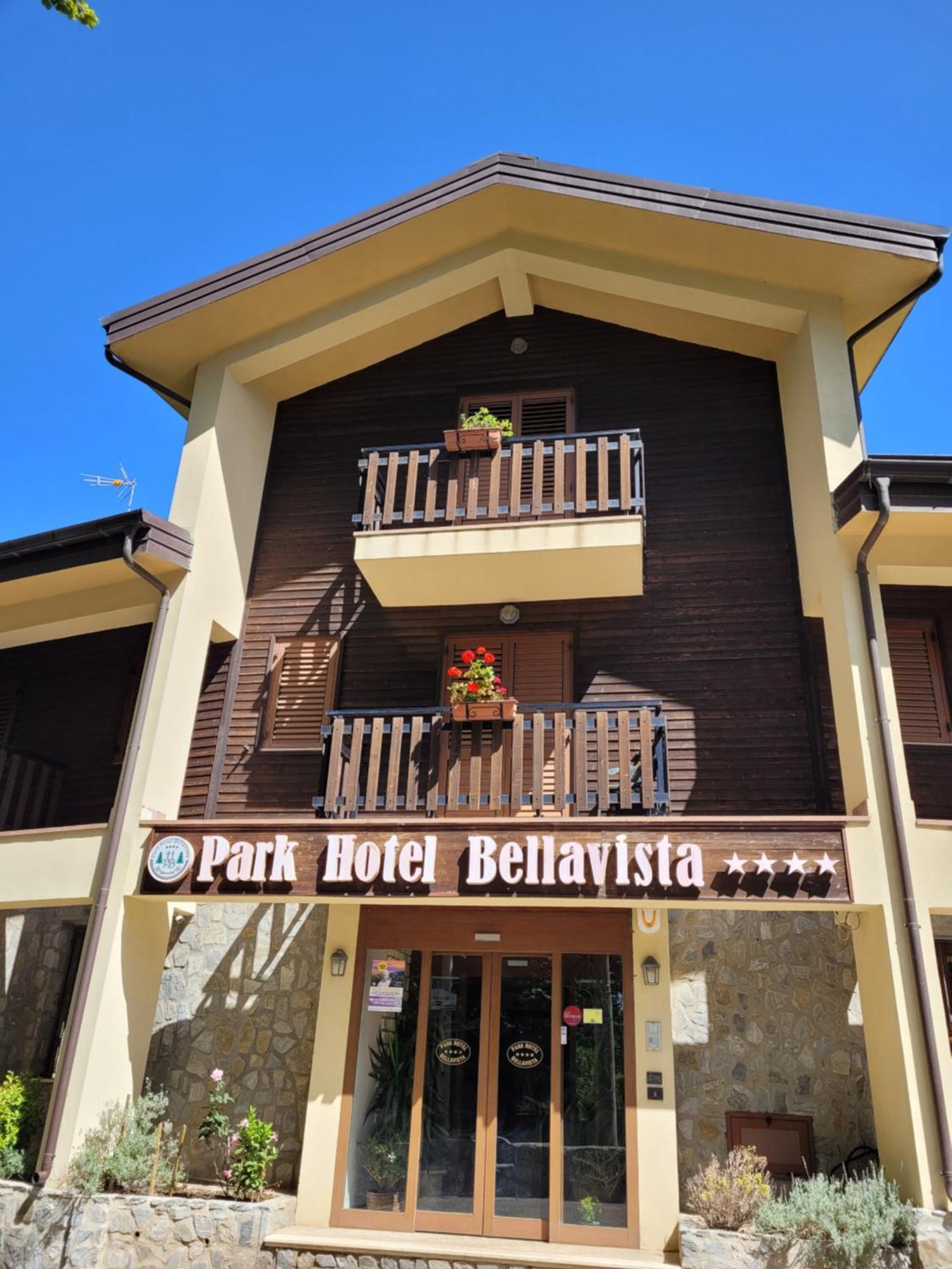 Park Hotel Bellavista Ґамбарьє-д'Аспромонте Екстер'єр фото